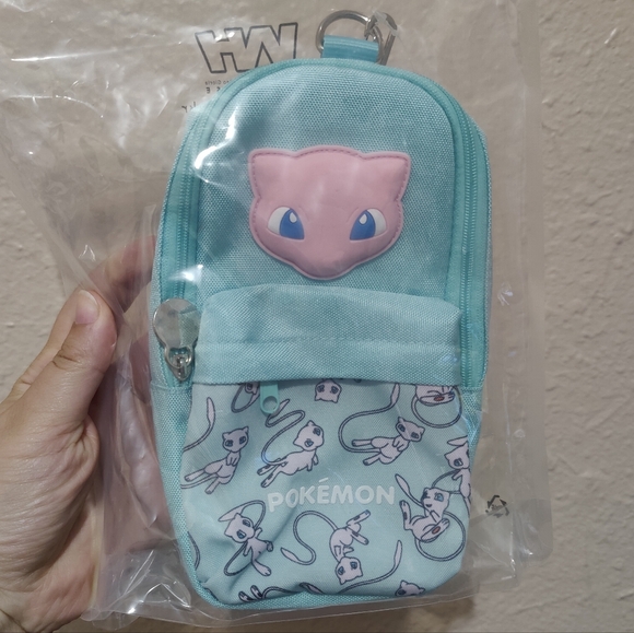 Pokemon Mew Wrist Bag - Picture 2 of 6